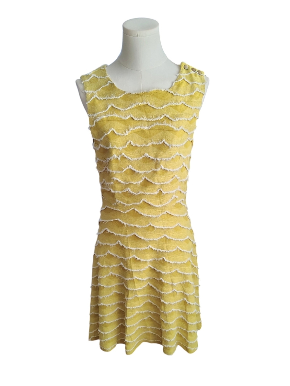 I.Madeline Yellow White Ruffled Classic Sleeveless Dress With Buttons Size Small